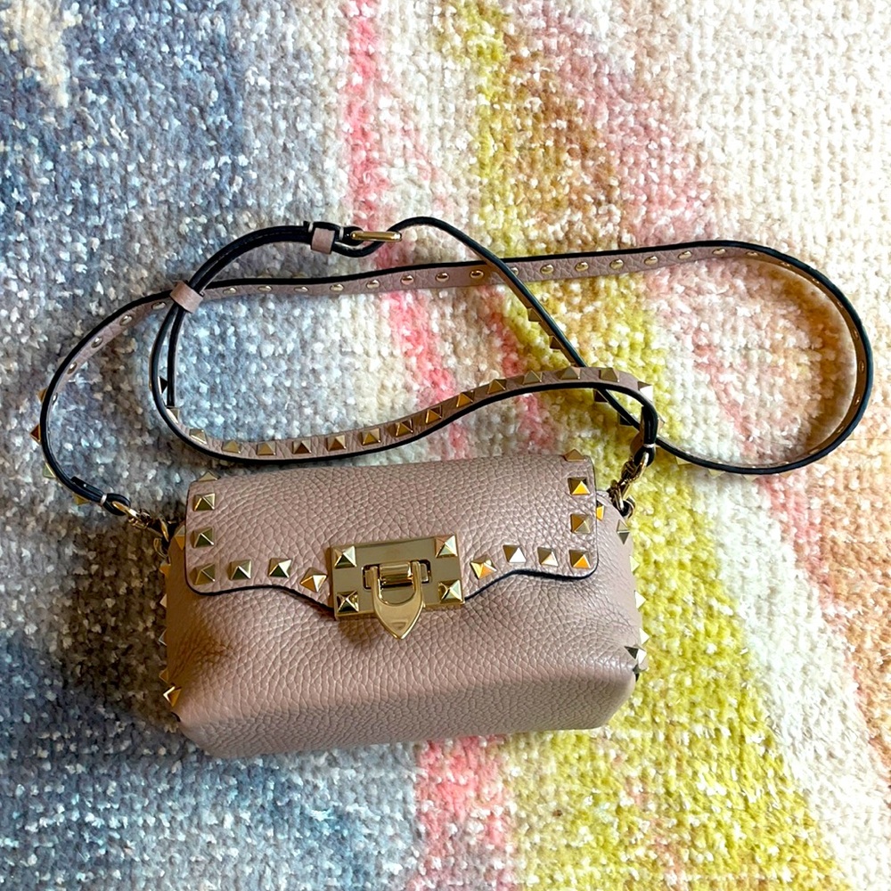 Almost NEW Valentino Mini Rockstud Calfskin